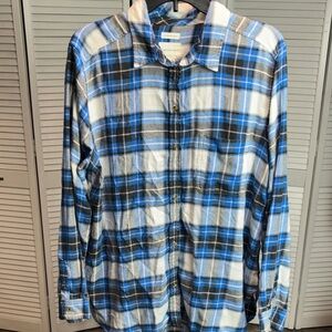 American Eagle Outfitters Boyfriend fit Button Up Shirt
